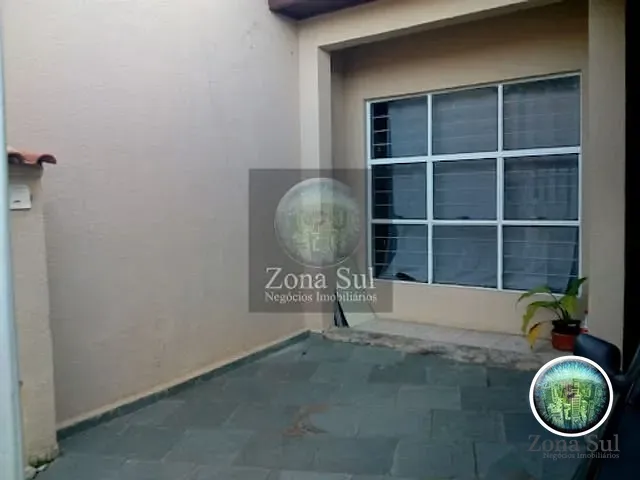 Casa com 134m² 2 quartos e 3 banheiros, à venda, no bairro Jardim Itangua em Sorocaba