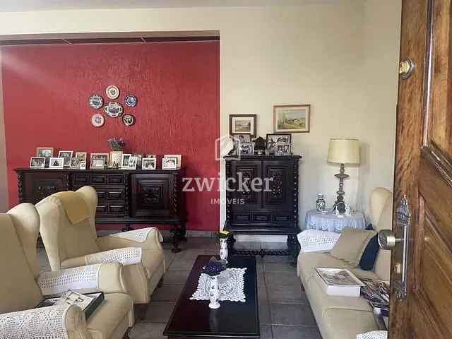 Casa com 260m² 4 quartos e 4 banheiros, à venda, no bairro Jardim Terra Branca em Bauru