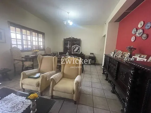 Casa com 260m² 3 quartos e 4 banheiros, à venda, no bairro Jardim Terra Branca em Bauru