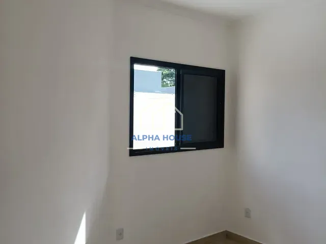 Casa com 176m² 3 quartos e 1 banheiro, à venda, no bairro Santa Clara em Pindamonhangaba