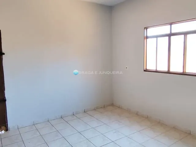 Casa com 300m² 3 quartos e 1 banheiro, à venda, no bairro Parque Estoril em São José do Rio Preto