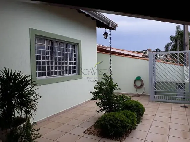 Casa com 288m² 3 quartos e 3 banheiros, à venda, no bairro Jardim do Lago em Atibaia