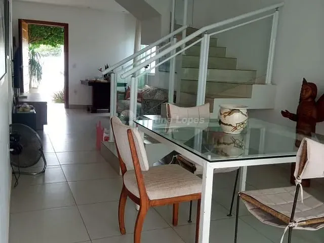 Casa 4 quartos e 4 banheiros, à venda, no bairro Morros em Teresina