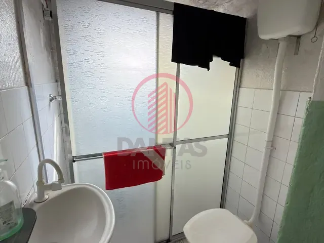 Casa 1 quarto e 1 banheiro, à venda, no bairro Cipava em Osasco