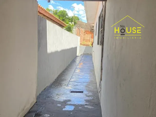 Casa com 353m² 3 quartos e 1 banheiro, à venda, no bairro Jardim Santos Dumont em Votuporanga