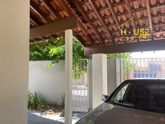 Casa com 353m² 3 quartos e 1 banheiro, à venda, no bairro Jardim Santos Dumont em Votuporanga