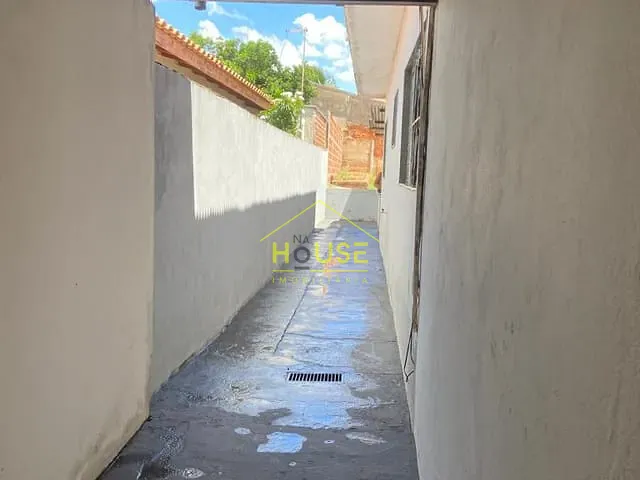 Casa com 353m² 3 quartos e 1 banheiro, à venda, no bairro Jardim Santos Dumont em Votuporanga