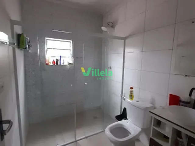 Casa 2 quartos e 2 banheiros, à venda, no bairro Jardim do Vale em Itaquaquecetuba