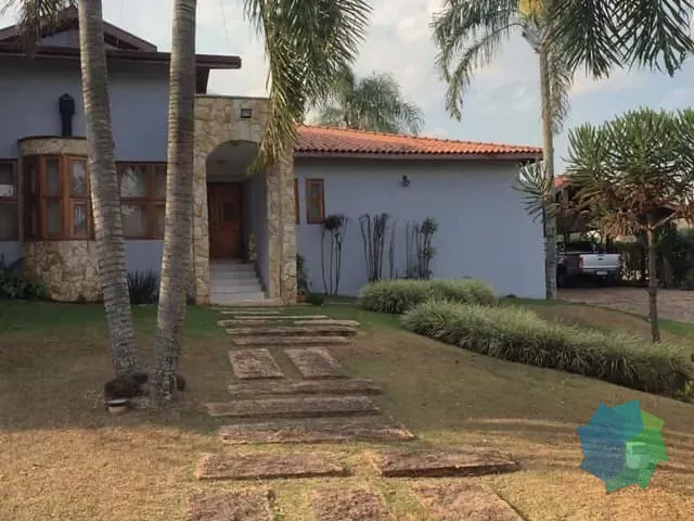 Casa com 2600m² 4 quartos e 3 banheiros, à venda ou para alugar, no bairro Condomínio Fechado Village Haras São Luiz em Salto
