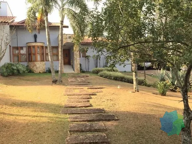 Casa com 2600m² 4 quartos e 3 banheiros, à venda ou para alugar, no bairro Condomínio Fechado Village Haras São Luiz em Salto