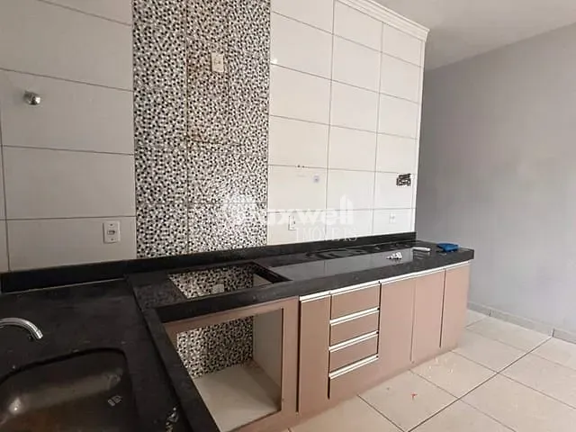 Casa 2 quartos e 2 banheiros, para alugar, no bairro Independência - 2º Complemento em Aparecida de Goiânia