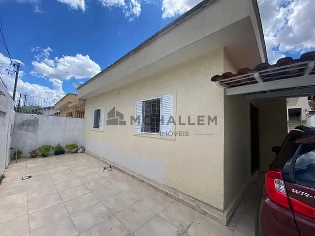 Casa 4 quartos e 2 banheiros, à venda, no bairro Medicina em Itajubá