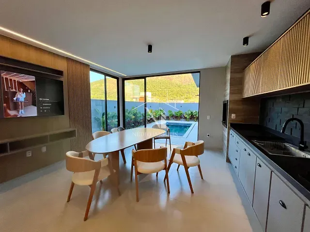 Casa 3 quartos e 1 banheiro, à venda, no bairro Inoã (Inoã) em Maricá