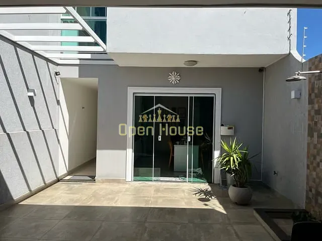 Casa com 150m² 3 quartos e 4 banheiros, à venda, no bairro Morada da Granja em Barra Mansa