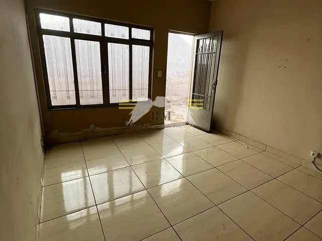 Casa com 171m² 2 quartos e 1 banheiro, à venda, no bairro Vila Nhocune em São Paulo