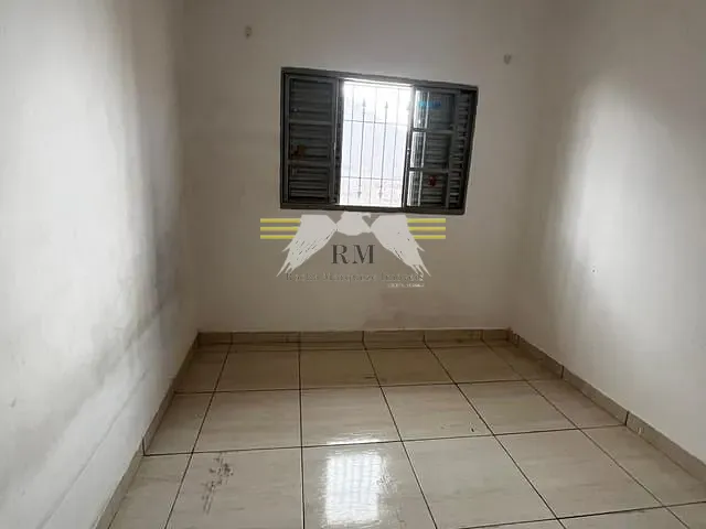 Casa com 171m² 2 quartos e 1 banheiro, à venda, no bairro Vila Nhocune em São Paulo