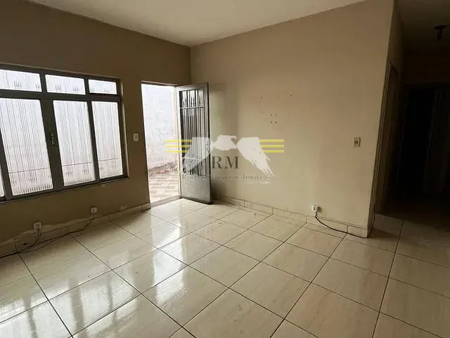 Casa com 171m² 2 quartos e 1 banheiro, à venda, no bairro Vila Nhocune em São Paulo