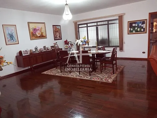 Casa com 800m², à venda, no bairro Jardim Apolo em São José dos Campos