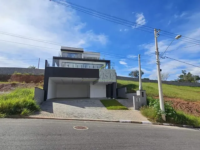 Casa 3 quartos e 5 banheiros, à venda, no bairro Loteamento Greenfield em Atibaia