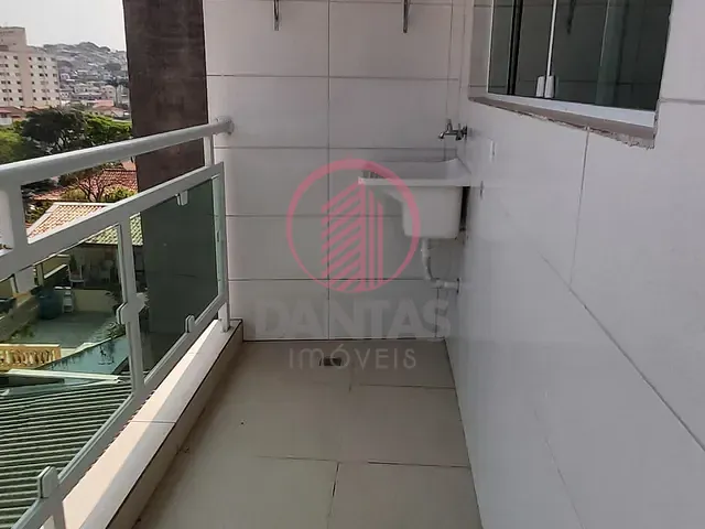 Casa com 50m² 2 quartos e 1 banheiro, para alugar, no bairro Umuarama em Osasco
