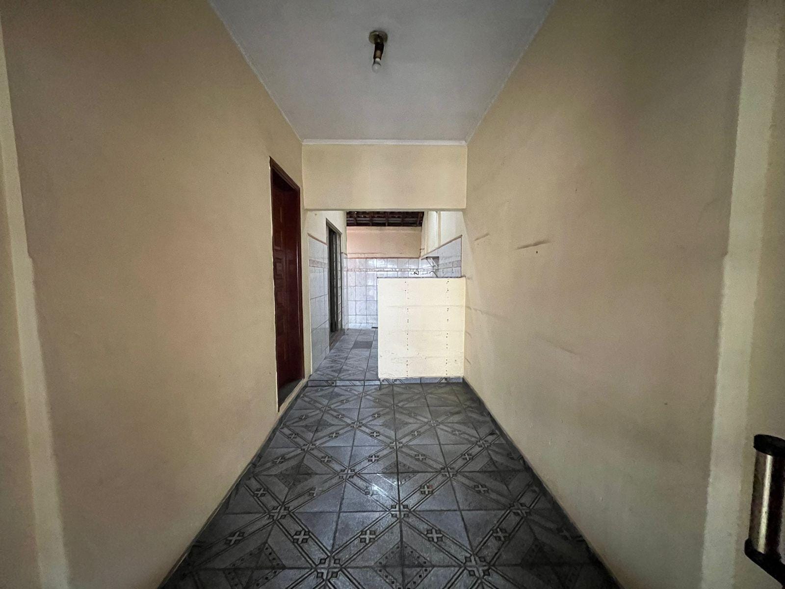 Casa, 1 quarto, 250 m² - Foto 23