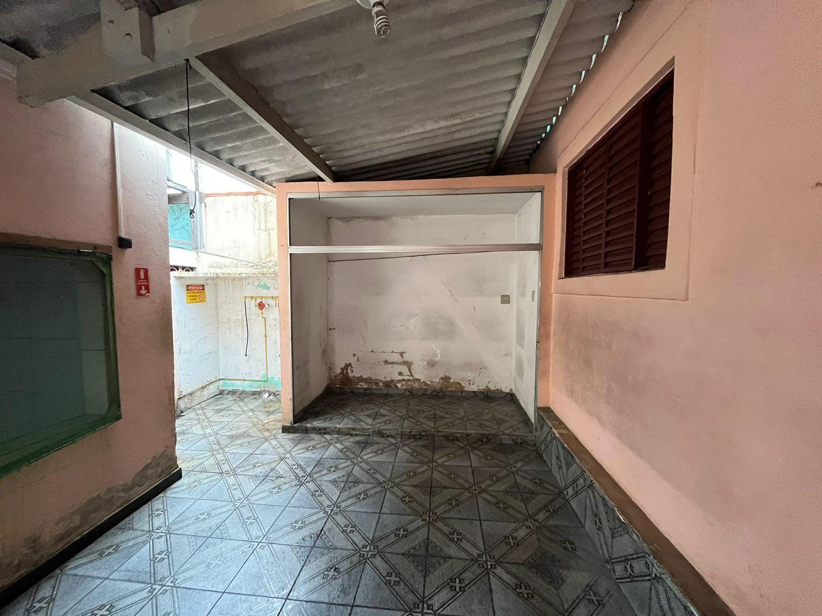 Casa, 1 quarto, 250 m² - Foto 25