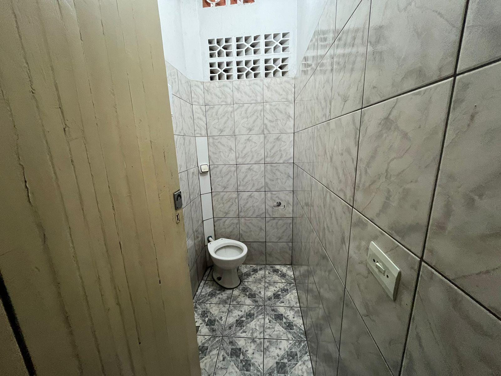 Casa, 1 quarto, 250 m² - Foto 31