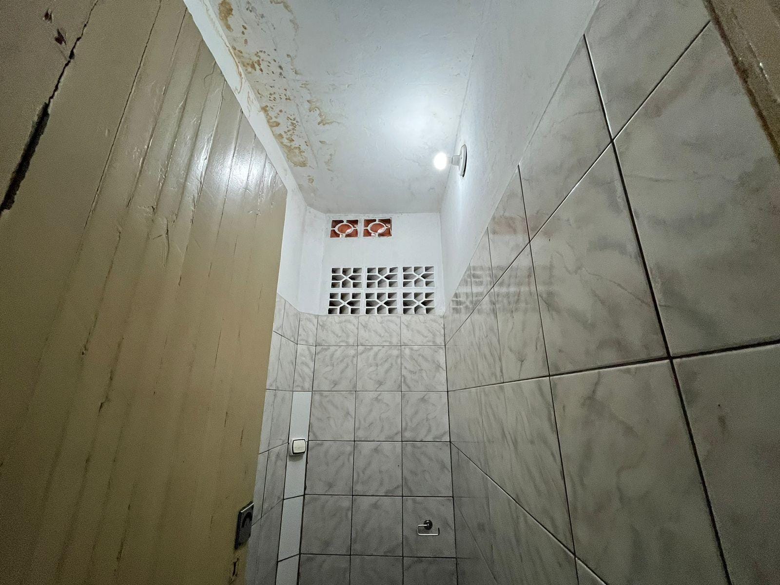 Casa, 1 quarto, 250 m² - Foto 32