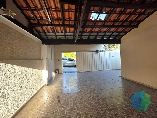 Casa com 250m² 3 quartos e 1 banheiro, à venda, no bairro Nossa Senhora do Monte Serrat em Salto