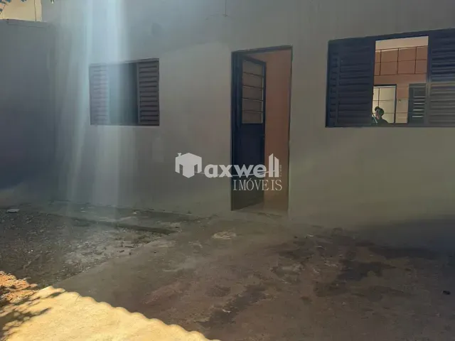 Casa 2 quartos e 1 banheiro, para alugar, no bairro Jardim Ipiranga em Aparecida de Goiânia