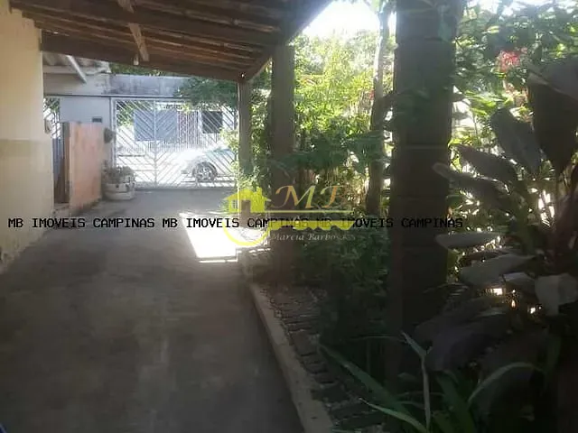 Casa com 300m² 6 quartos e 5 banheiros, à venda, no bairro Parque Dom Pedro II em Campinas