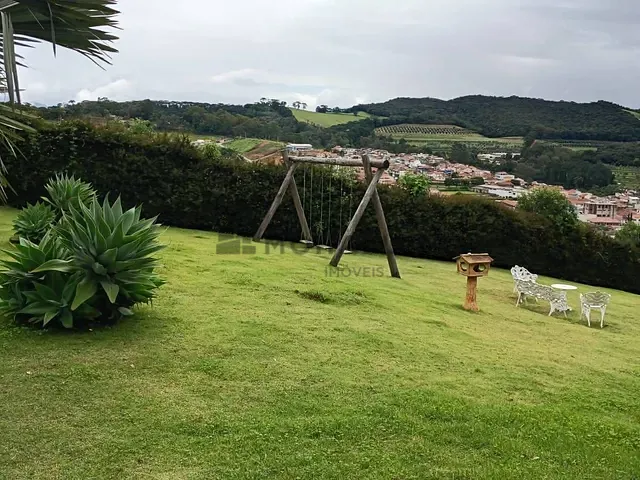 Casa com 1317m² 4 quartos e 3 banheiros, à venda, no bairro Lage em Maria da Fé