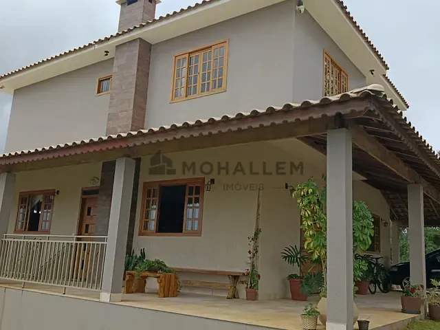 Casa com 1317m² 4 quartos e 3 banheiros, à venda, no bairro Lage em Maria da Fé