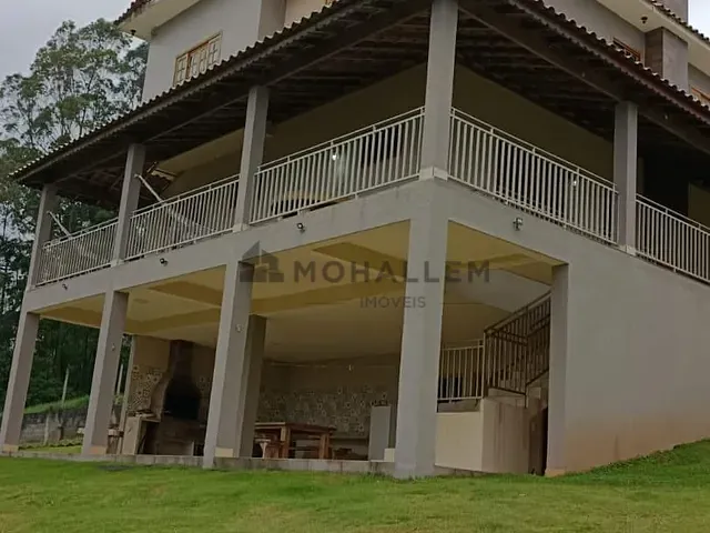 Casa com 1317m² 4 quartos e 3 banheiros, à venda, no bairro Lage em Maria da Fé