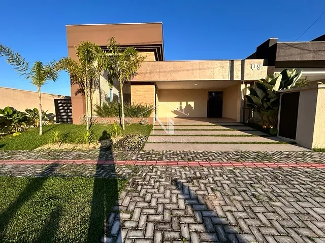 Casa com 360m² 3 quartos e 2 banheiros, à venda, no bairro Cajueiros (Itaipuaçu) em Maricá