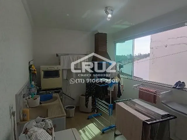 Casa com 300m² 2 quartos e 1 banheiro, para alugar, no bairro Laranjeiras em Caieiras