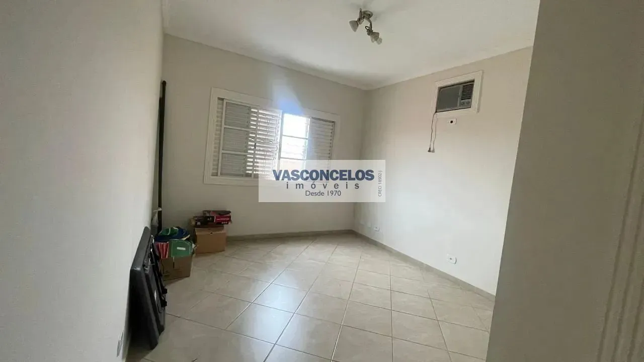 Casa, 4 quartos, 286 m² - Foto 9