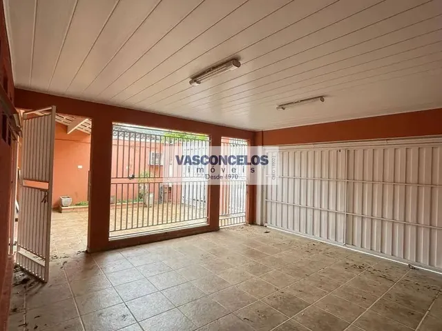 Casa com 250m² 4 quartos e 5 banheiros, à venda ou para alugar, no bairro Bosque dos Eucaliptos em São José Dos Campos