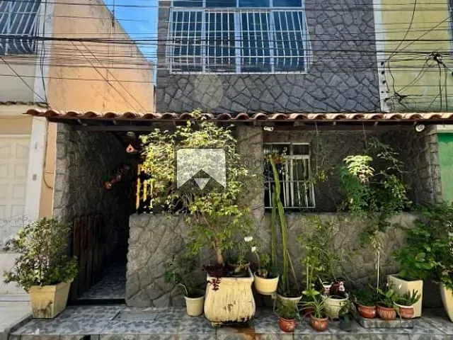 Casa com 100m² 2 quartos e 2 banheiros, à venda, no bairro Fonseca em Niterói