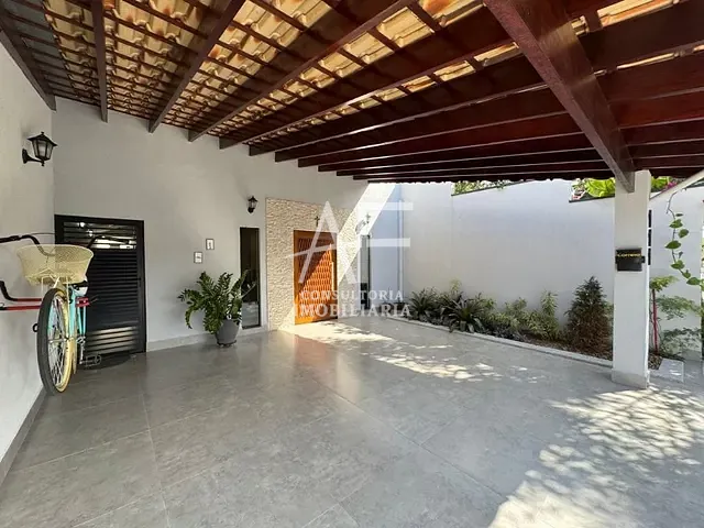Casa com 250m² 3 quartos e 3 banheiros, à venda, no bairro Parque Esperança em Taubaté