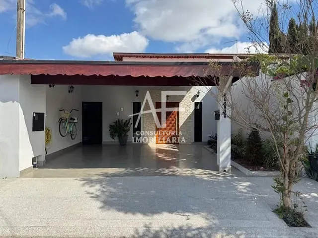 Casa com 250m² 3 quartos e 3 banheiros, à venda, no bairro Parque Esperança em Taubaté