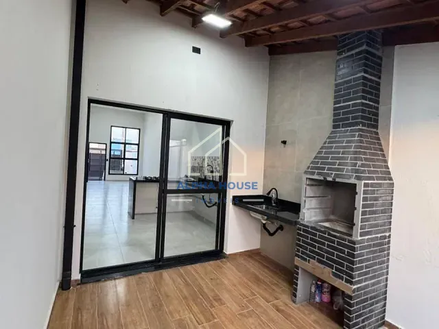 Casa com 176m² 3 quartos e 1 banheiro, à venda, no bairro Santa Clara em Pindamonhangaba