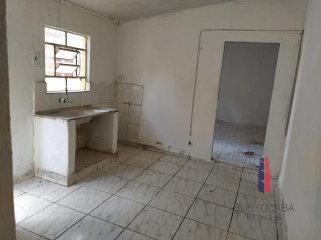 Foto do Casa - Casa com 1 dormitório para alugar por R$ 650,00/mês - Jardim D Abril - Osasco/SP | BUSSOCABA ADMINISTRACAO DE BENS E IMOVEIS LTDA