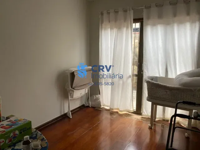 Casa com 286m² 3 quartos e 4 banheiros, à venda ou para alugar, no bairro Santa Rosa em Londrina