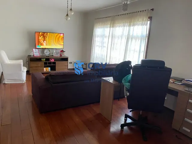 Casa com 286m² 3 quartos e 4 banheiros, à venda ou para alugar, no bairro Santa Rosa em Londrina