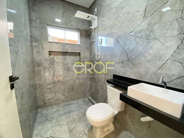 Casa com 240m² 3 quartos e 2 banheiros, à venda, no bairro Parque da Colina II em Formosa