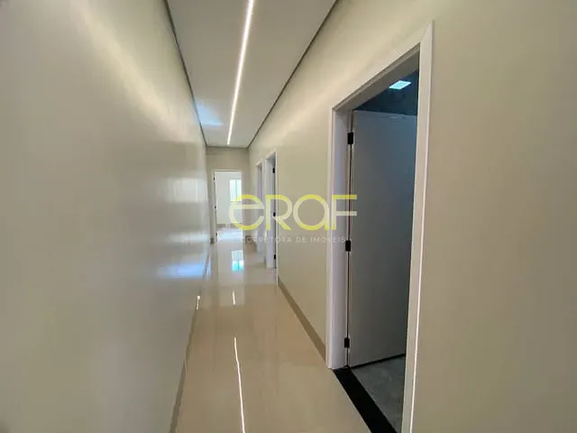 Casa com 240m² 3 quartos e 2 banheiros, à venda, no bairro Parque da Colina II em Formosa
