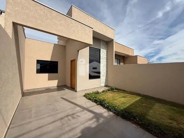 Casa com 150m² 3 quartos e 2 banheiros, à venda, no bairro Jardim Cidade Nova em Rolândia