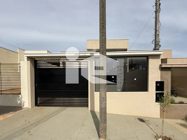 Casa com 150m² 3 quartos e 2 banheiros, à venda, no bairro Jardim Cidade Nova em Rolândia