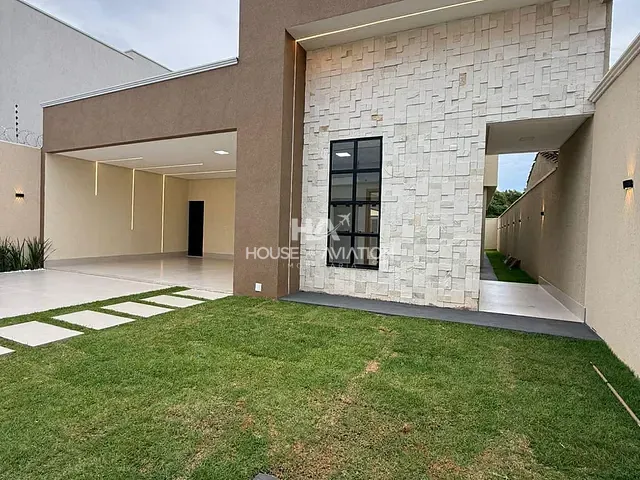 Casa com 385m² 4 quartos e 5 banheiros, à venda, no bairro Ilda em Aparecida de Goiânia